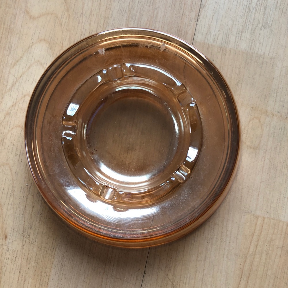 DUK-IT DEPRESSION GLASS ASHRAY, MARKED